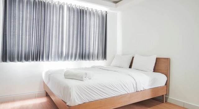 Scenic And Strategic Studio Amethyst Apartment, Prenota Appartamento Sawah 