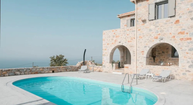 Villa Dioni Ena, Забронировать Вилла Отели периферийной единицы Мессения с бассейном, Бассейн