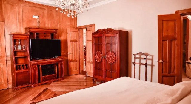 Люкс Presidential с балконом Hotel de la plaza rotari