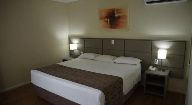 Двухместный номер Deluxe Hotel Golden Park Internacional Foz & Convenções By Nacional Inn