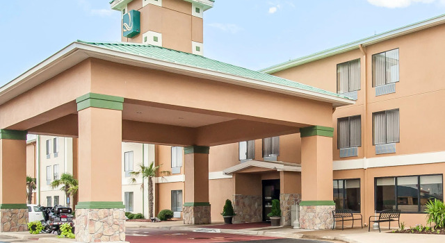 Spark by Hilton Tuscaloosa University