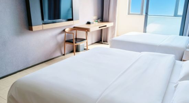 Люкс Happy Road Inn Collection Hotel (Hemu Lake)