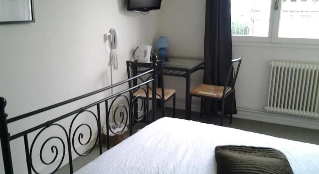 Hotel De Rouen, Rezervasyon Otel Louviers 