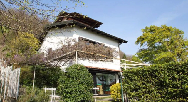 Holiday Home Pietro by Interhome, Prenota Hotel Stresa Lago Maggiore