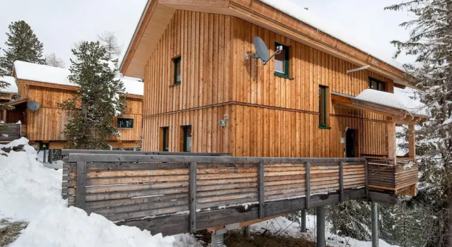 Шале Amazing Chalet With Whirlpool