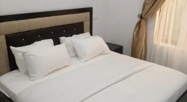 Tristar Hotel & Suites, Rezerwuj Hotel Hotele w Epe ze śniadaniem, Śniadanie
