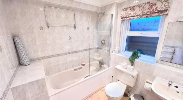 Апартаменты Passford House Hotel