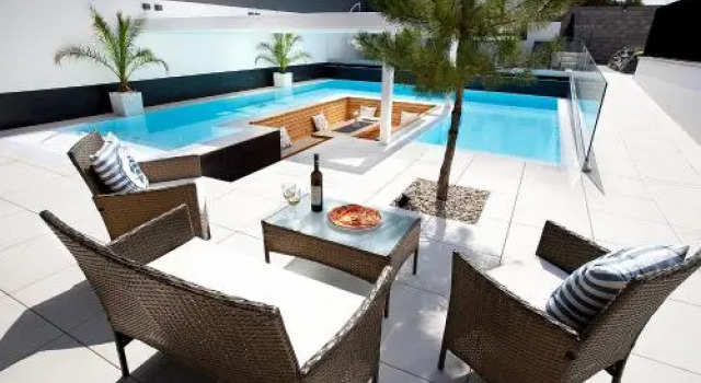Apartmány Ladná, Reserva ahora Hotel  