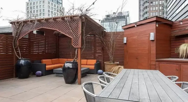Апартаменты Rialto PH by Rove Travel Penthouse Loft w Roof