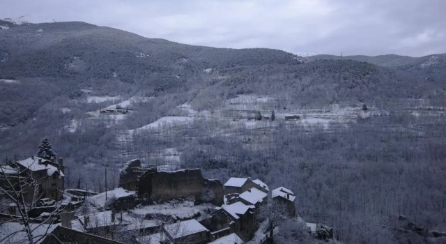 Двухместный номер Standard с балконом Hotel Rural LOrtiga Blanca