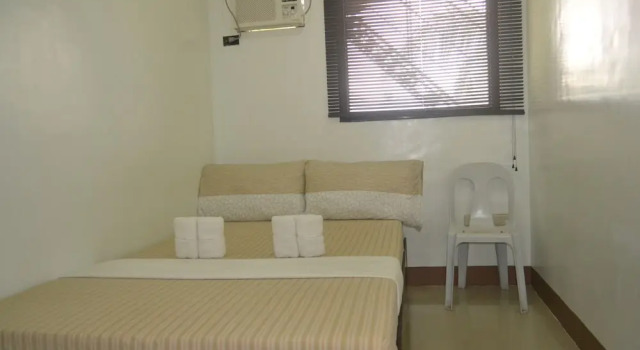 Номер Deluxe с балконом Pearl Suites