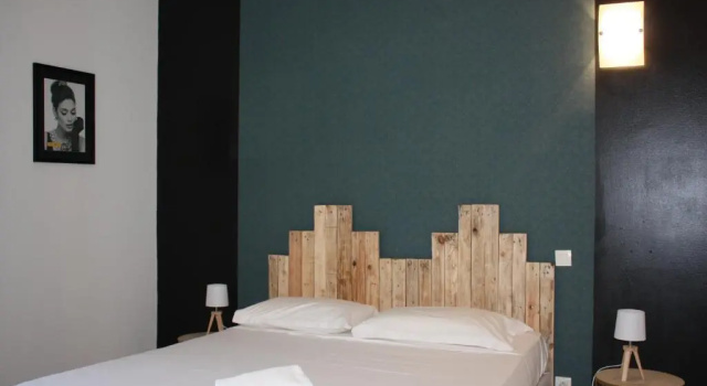 Двухместный номер Standard Le Clos des Médiévales