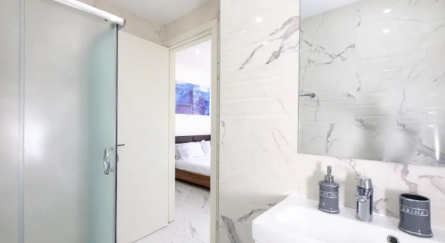 Apollon Citycentre Studio 501B