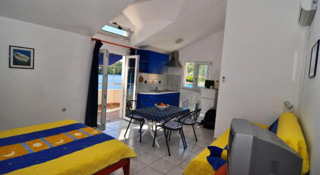 Apartments Livia, Забронировать Апартаменты/квартира Ластово Остров Ластово