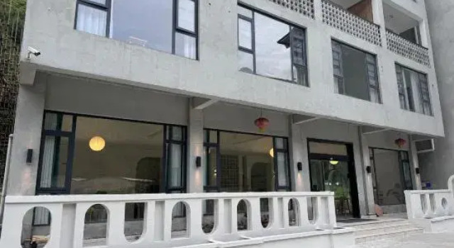 Moyeshanshu Homestay, Varaa Hotelli Hotellit Sichuan pysäköinnillä, Pysäköinti