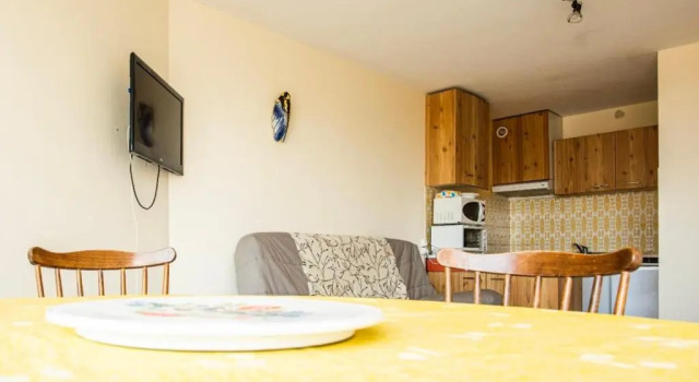 Nice studio with direct access to the sea, Book Hotel Le Grau-du-Roi Camargue