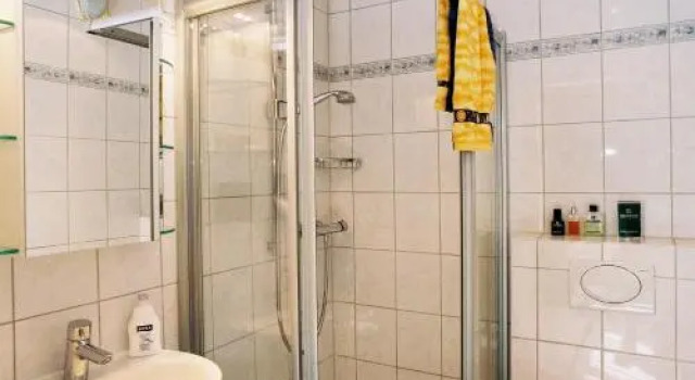Pension Hilberath, Reserva ahora Hotel Kottenborn 