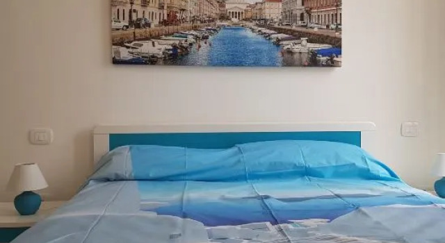 Трёхместный люкс Superior Trieste Center Rooms & Apartments - Fiori di Trieste