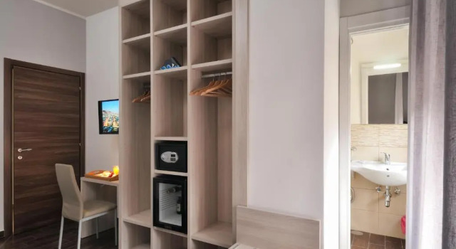 Il Bacio di Napoli, Buchen Sie Bed & Breakfast Hauptbahnhof Neapel, in der Nähe von Centro Direzionale