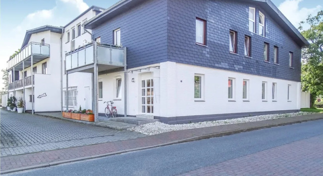 Awesome Apartment in Warwerort With 2 Bedrooms and Internet, Забронировать Апартаменты/квартира Варверорт земля Шлезвиг-Гольштейн