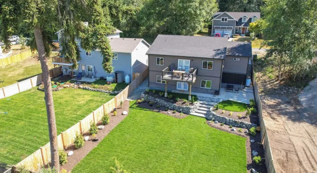 Twin Oaks Retreat by Avantstay Mins to Freeland, Buchen Sie Ferienhaus Villen in Island County, Villa