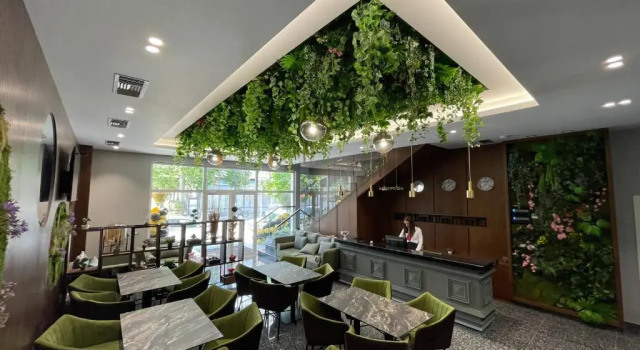 WHITE CROWN HOTEL, Забронировать Отель Отели Камза 4 звезды, 4*