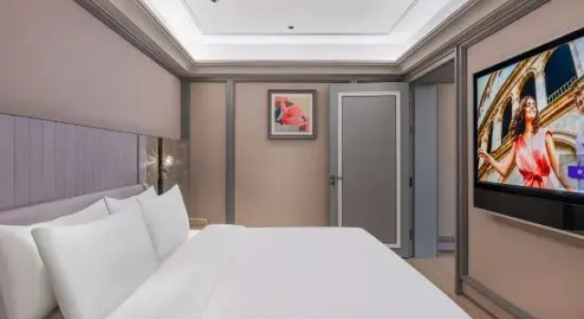 Люкс Deluxe Mercure Zhangjiajie Tianmen Mountain
