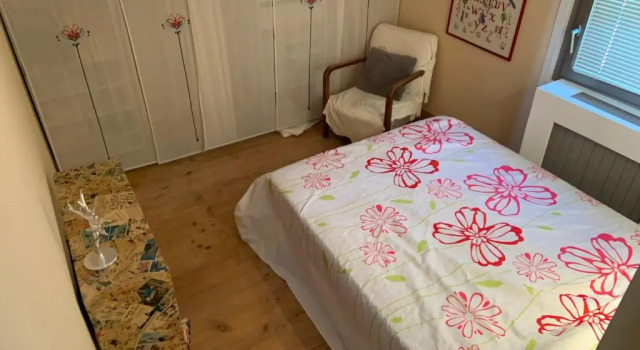 Latresne, Villa Lamothe, 3 chambres au calme au bord de la piste cyclable, Prenota Villa Hotel a Aquitania con parcheggio, Parcheggio