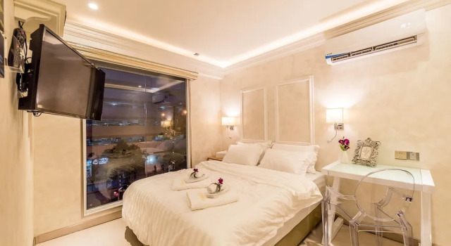 Двухместный номер Deluxe CJ Residence - Opposite Public Bank Centre Point