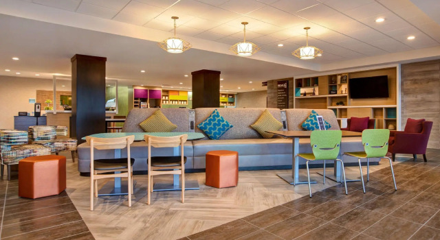 Номер Standard Home2 Suites By Hilton Loves Park Rockford