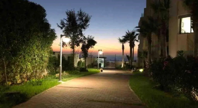 Appartement bord de mer très Haut standing à Mohammedia, Rezervasyon Daire Doukkala-Abda otoparklı oteller, Otopark