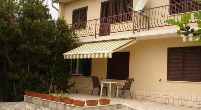 Апартаменты Apartments Deželić