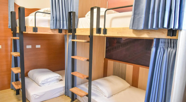 Кровать в общем номере (женский номер) D.C. Inn
