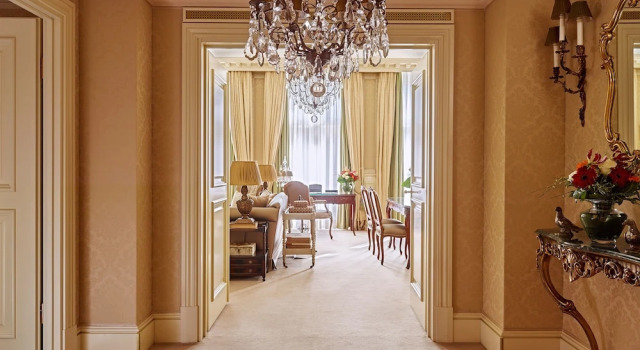 Люкс Premium Eurostars Grand Hotel Wien