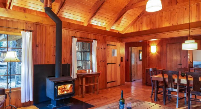 Люкс с 3 комнатами Corkins Lodge