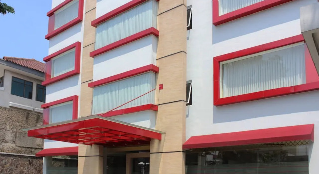 Airy Kiaracondong Ibrahim Adjie Bandung