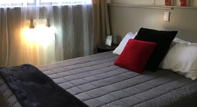 Opal Hot Springs And Holiday Park
