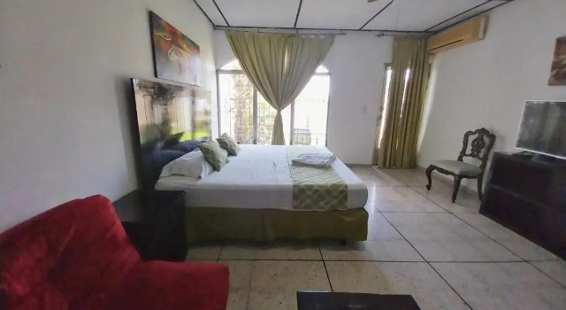 Люкс Suites & Apartments San Benito - Zona Rosa