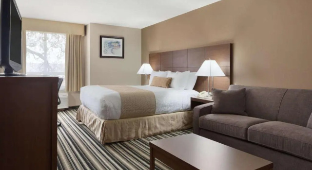 Номер Deluxe Days Inn by Wyndham Dalhousie