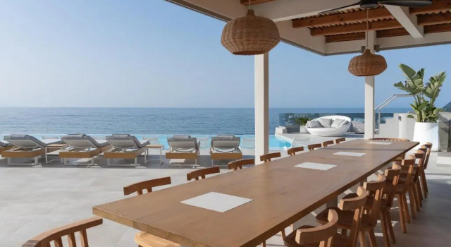 Вилла Hermes Grand Luxury Beachfront Villa & Spa, By ThinkVilla