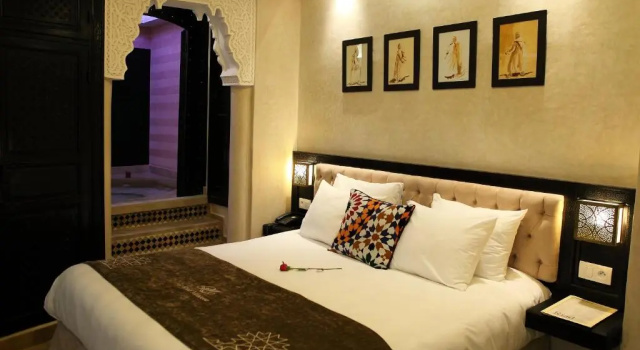 Camera Deluxe Riad Monceau