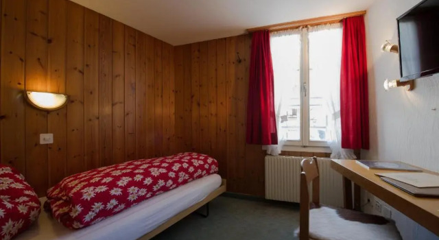 Одноместный номер Standard Alpenblick Hotel & Restaurant Wilderswil by Interlaken