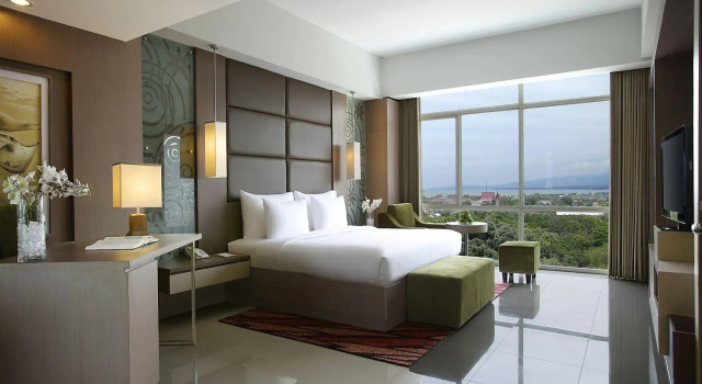 Hotel Santika Palu, Book Hotel Hotels in Sulawesi with Parking, Parking