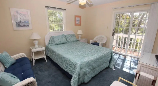 Captains Quarters - 5 Br Home