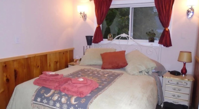 Circa 1894 B&B and Day Spa, Varaa Bed and Breakfast  