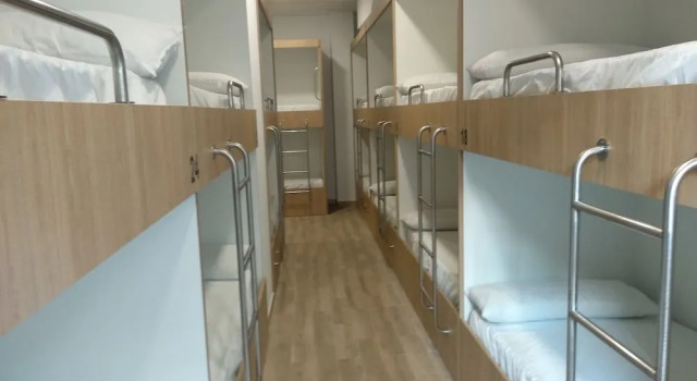 Albergue & Rooms Murgadan