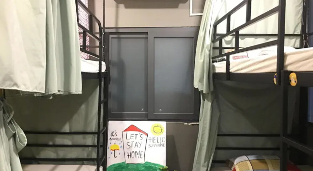 Eopi Airport Homestay, Забронировать Отель Отели Хошимина с парковкой, рядом с CGV Cinema CT Plaza, Парковка