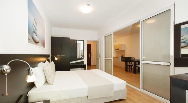 Студия Deluxe Silver Beach Apart Complex