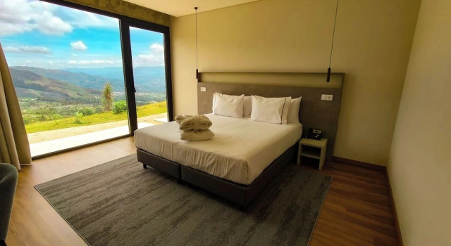 Hotel Mezio National Park, Забронировать Отель Отели Parque Nacional da Peneda-Geres 4 звезды, 4*