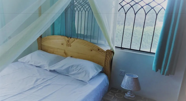 Royal Palms Apartment A4, Book Apartment Hotels in Coast Region with Parking, Parking